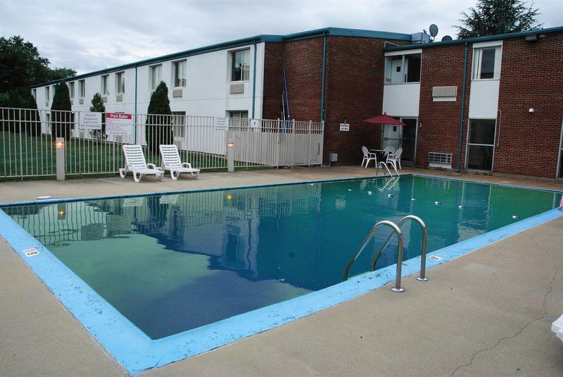 Motel 6-Warwick, Ri - Providence Airport - I-95 Eksteriør billede