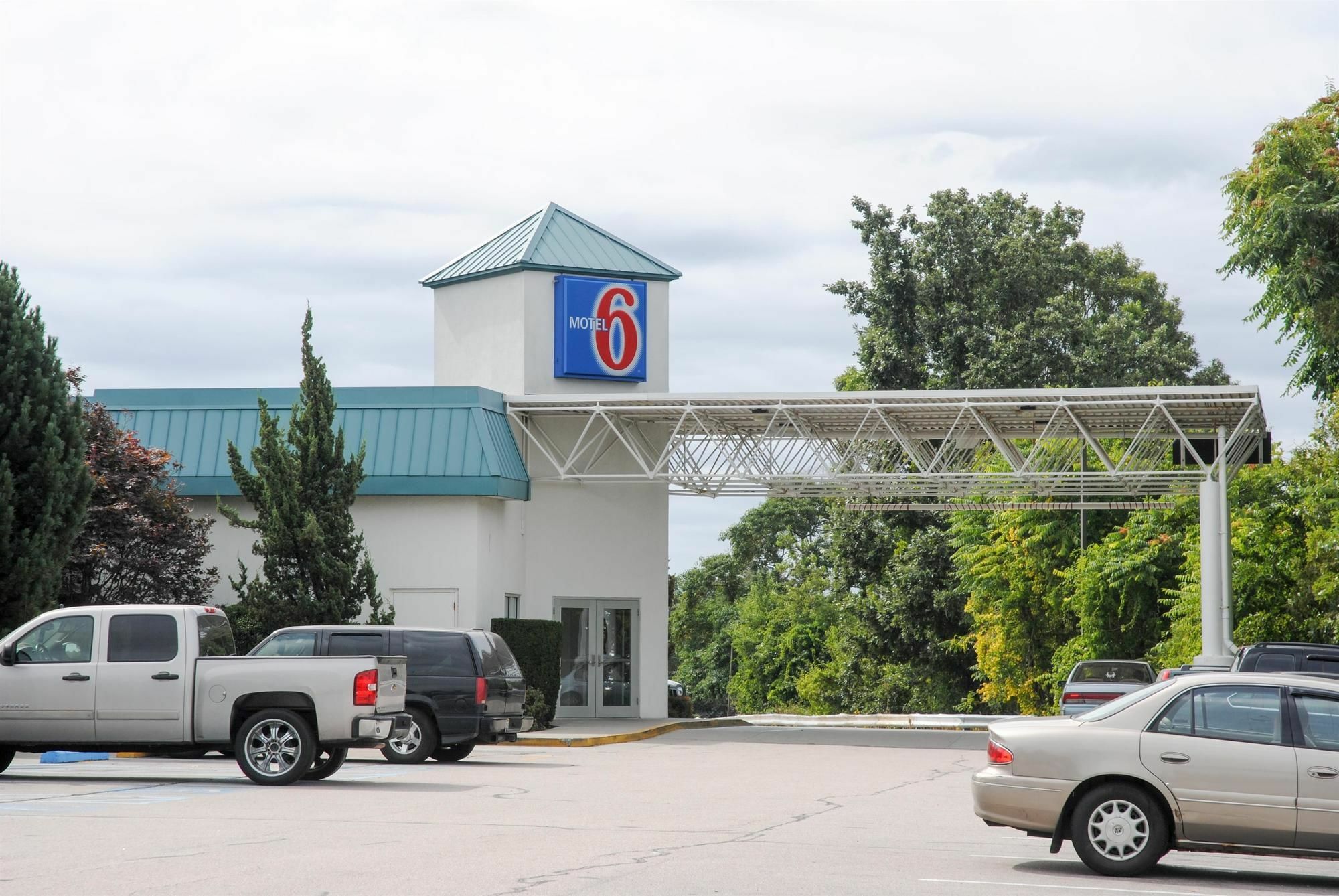 Motel 6-Warwick, Ri - Providence Airport - I-95 Eksteriør billede