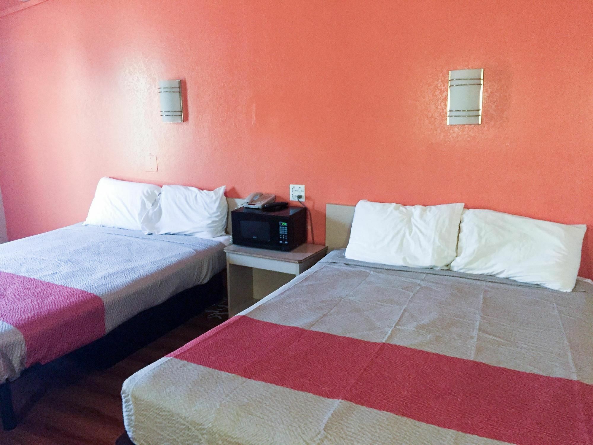 Motel 6-Warwick, Ri - Providence Airport - I-95 Eksteriør billede